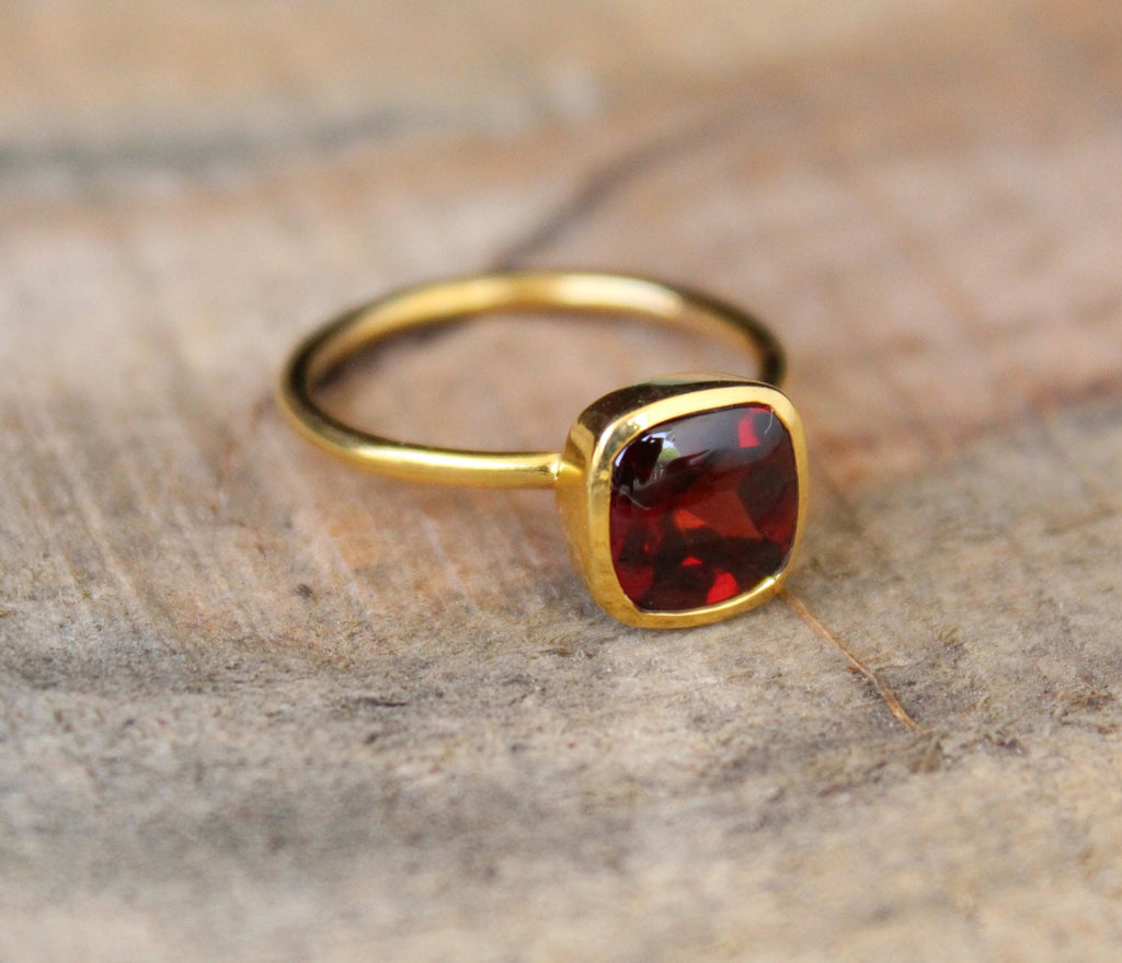 Handmade Cushion Garnet Ring, 18k Gold Plated Sterling Silver, Genuine Red Garnet Signet Ring, Garnet Gemstone Jewelry, Gift Ring