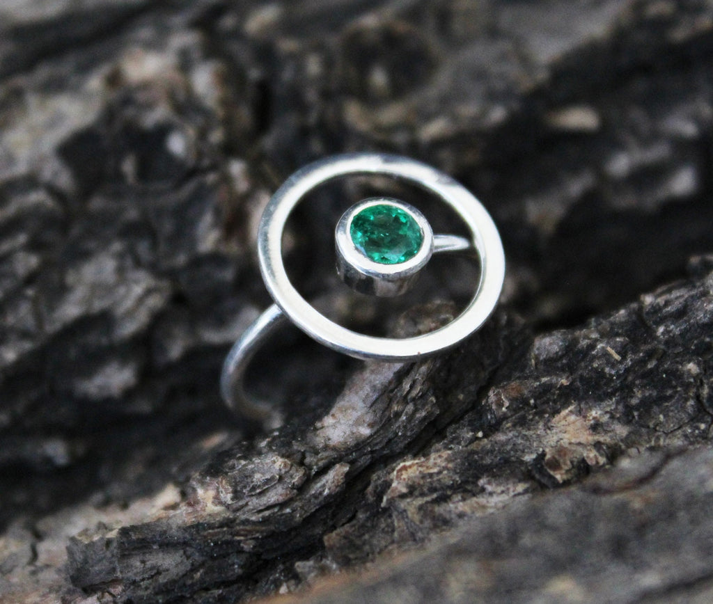 Natural Emerald Sterling Silver Ring, Modern May Birthstone Jewelry, emerald engagment ring