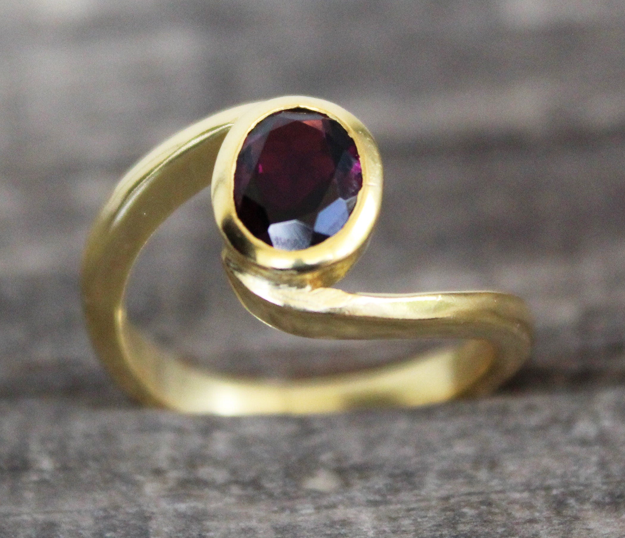 Natural Garnet Ring, Dainty Silver January Birthstone, Gold Filled Ring, Nature Inspire Ring, Gift For Her
