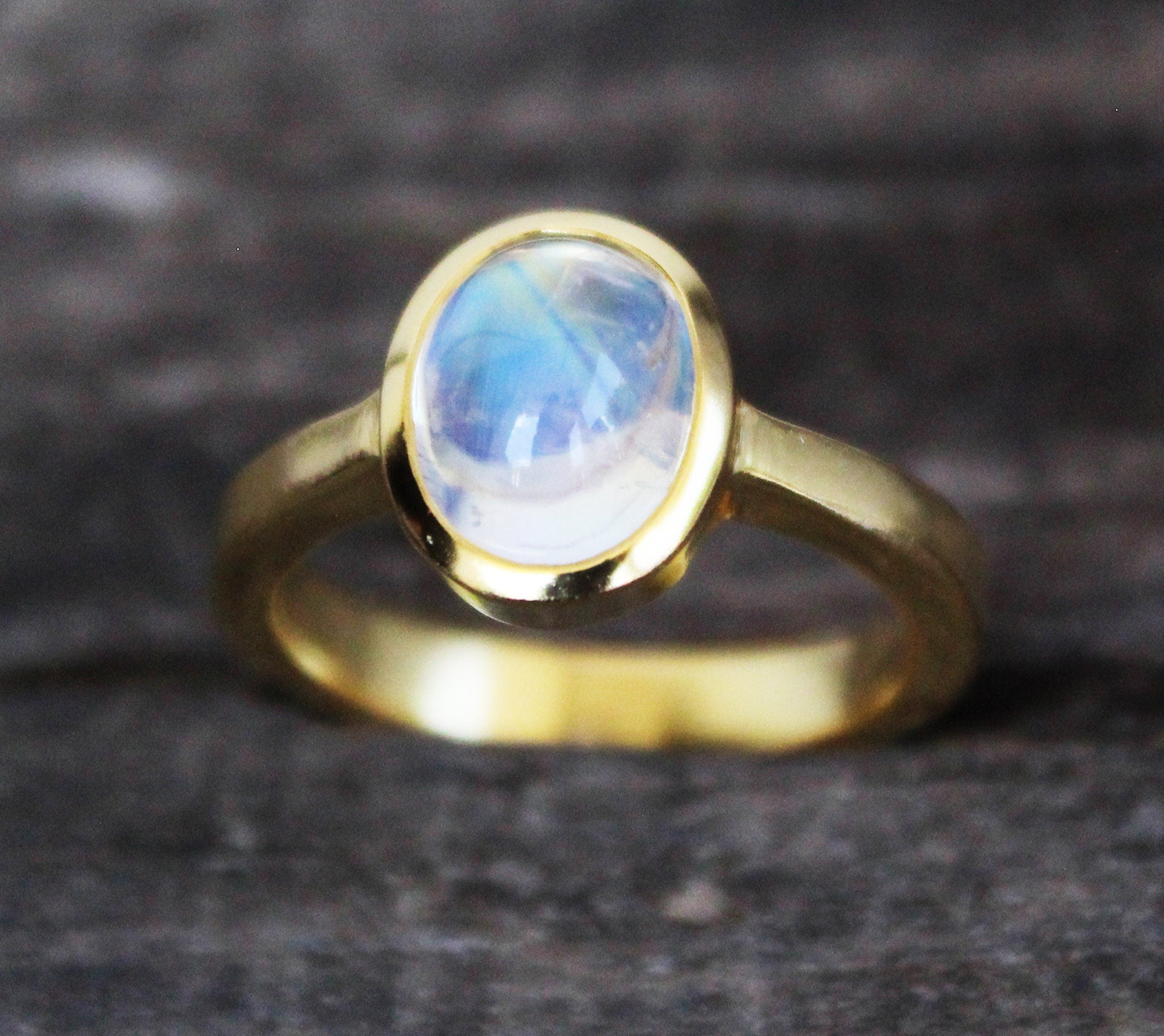 Rainbow Moonstone Ring, moonston jewelry, chunky silver rings, Unique Jewelry, Gemstone Jewelry, Gift for Mom, 18K Gold Filled