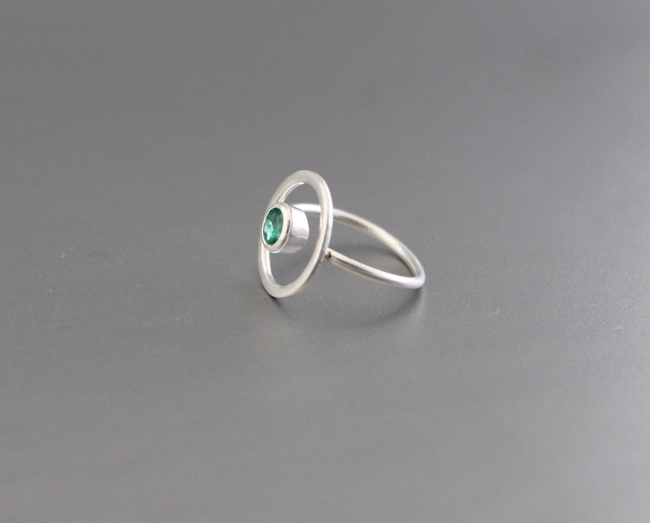 Natural Emerald Sterling Silver Ring, Modern May Birthstone Jewelry, emerald engagment ring