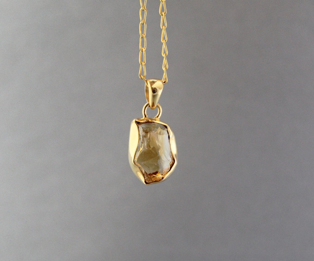 Raw Citrine Pendant Necklace, November Birthstone Necklace, Raw Citrine Necklace, Dainty Necklace, Raw Stone Necklace, Boho Style Necklace