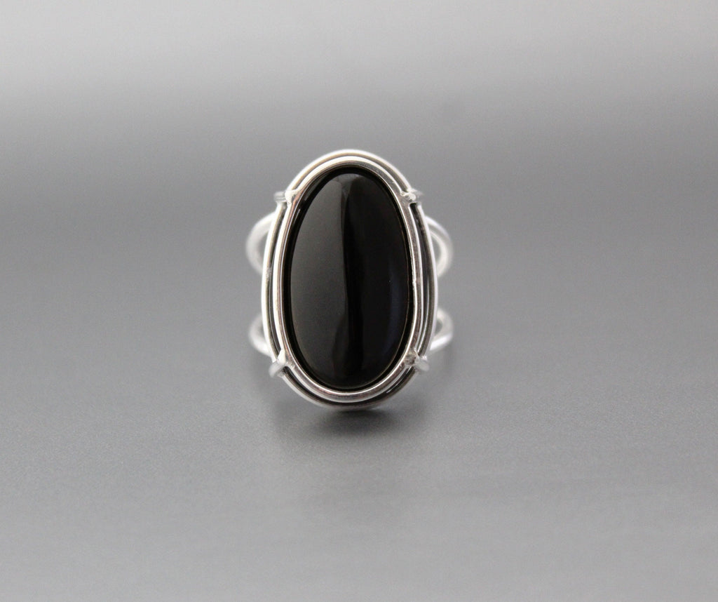 Oval Black Onyx Ring, Natural Black Gemstone, Handmade Mothers Day Gift, Proposal Gift, 925 sterling silver