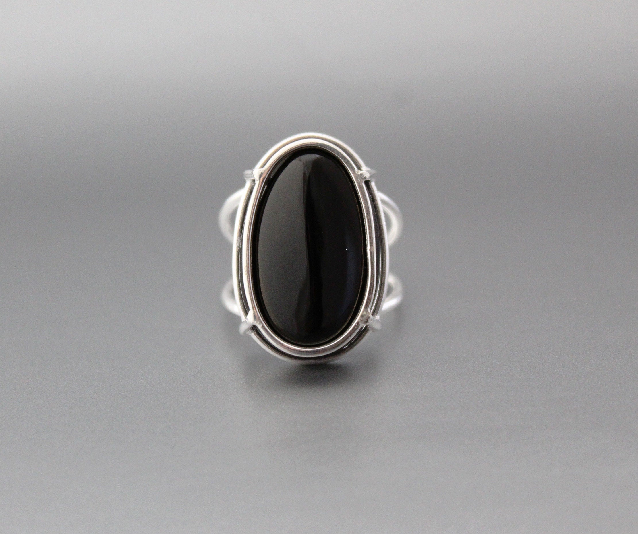Oval Black Onyx Ring, Natural Black Gemstone, Handmade Mothers Day Gift, Proposal Gift, 925 sterling silver