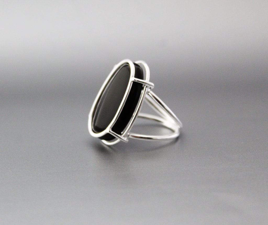 Oval Black Onyx Ring, Natural Black Gemstone, Handmade Mothers Day Gift, Proposal Gift, 925 sterling silver