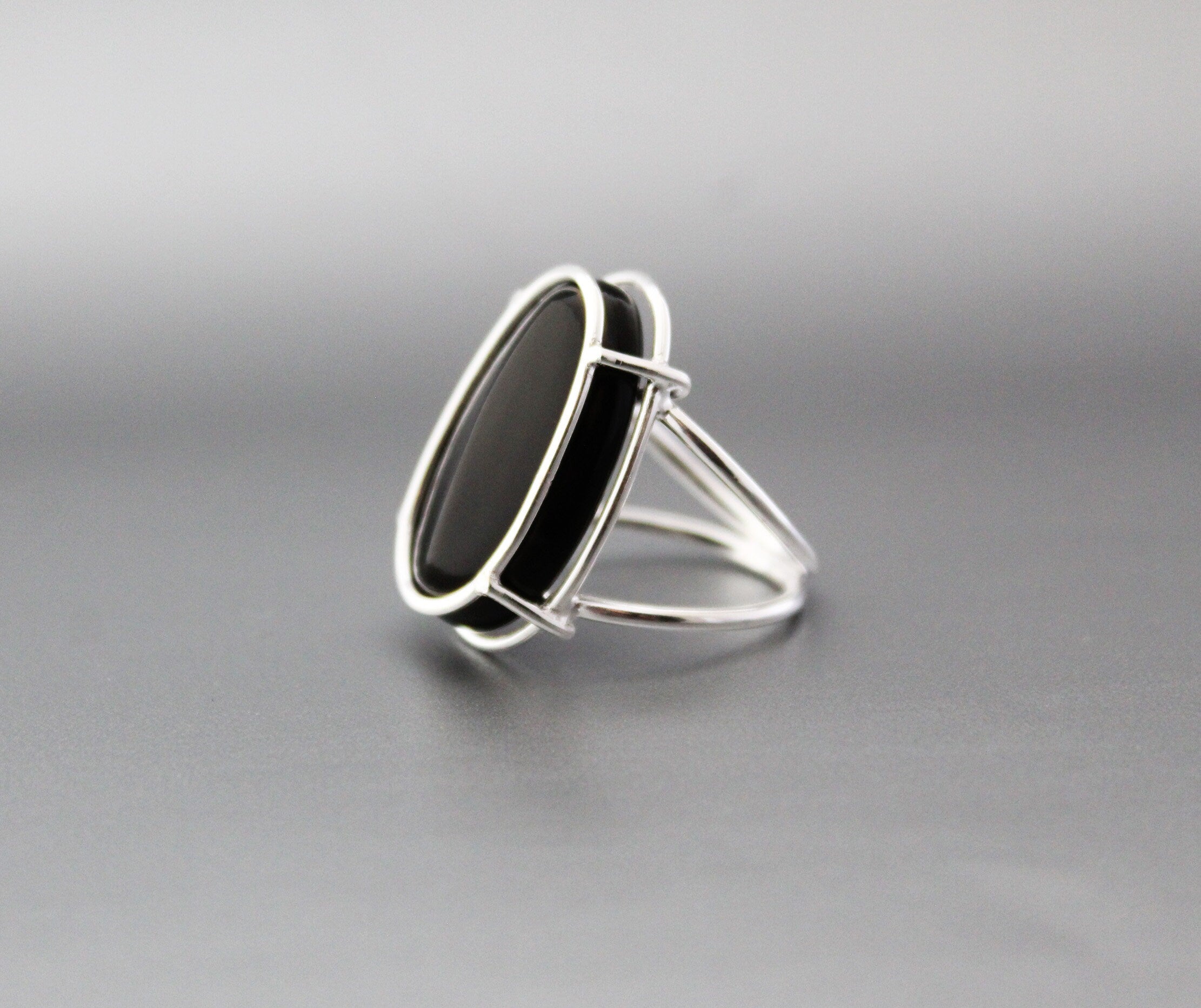 Oval Black Onyx Ring, Natural Black Gemstone, Handmade Mothers Day Gift, Proposal Gift, 925 sterling silver