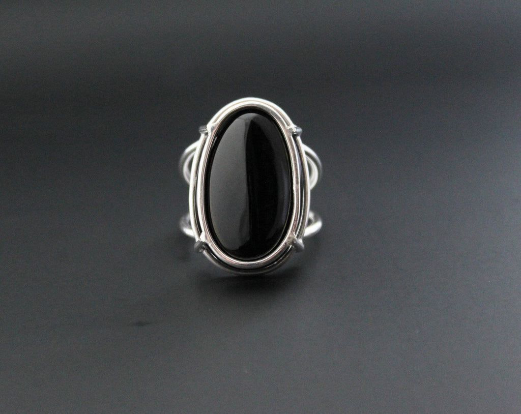 Oval Black Onyx Ring, Natural Black Gemstone, Handmade Mothers Day Gift, Proposal Gift, 925 sterling silver