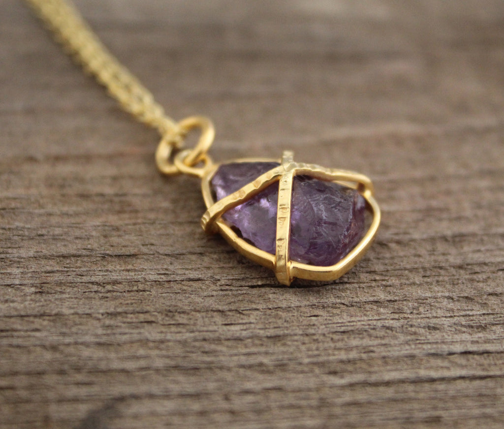 Raw Amethyst Necklace, Raw crystal Necklaces, 18K Gold Vermiel, Handmade Healing crystal, Gifts for Mom, Custom Jewelry