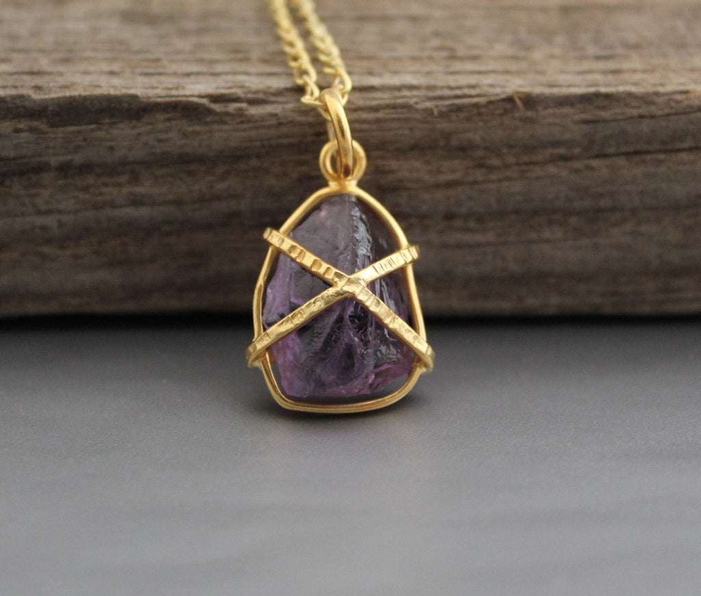 Raw Amethyst Necklace, Raw crystal Necklaces, 18K Gold Vermiel, Handmade Healing crystal, Gifts for Mom, Custom Jewelry