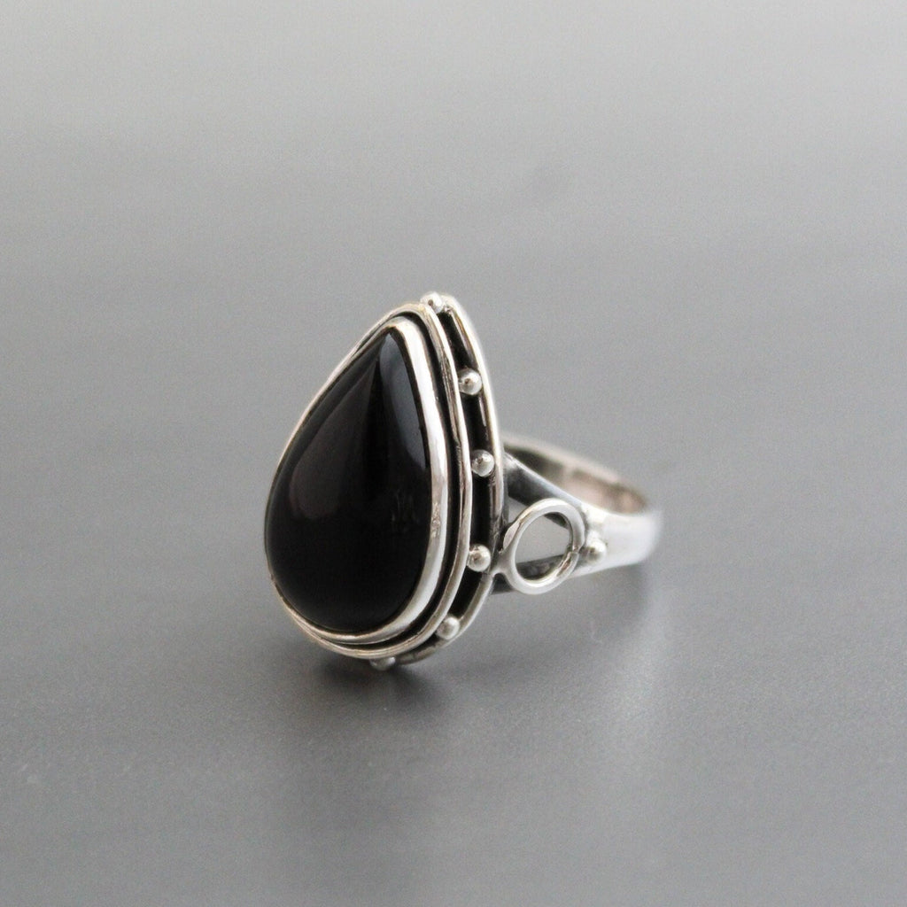 Black onyx ring, 925 Sterling Silver Ring, Antique Vintage Style Jewelry, Birthstone Jewelry, Boho Handmade Jewelry