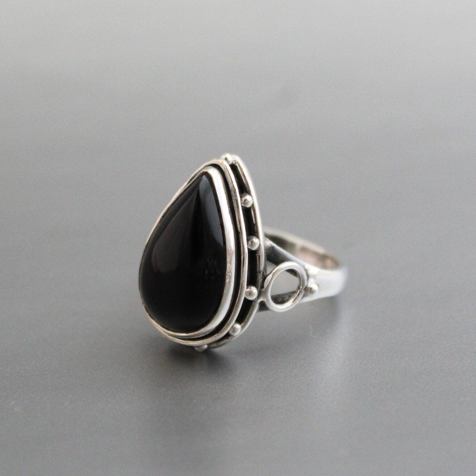 Black onyx ring, 925 Sterling Silver Ring, Antique Vintage Style Jewelry, Birthstone Jewelry, Boho Handmade Jewelry