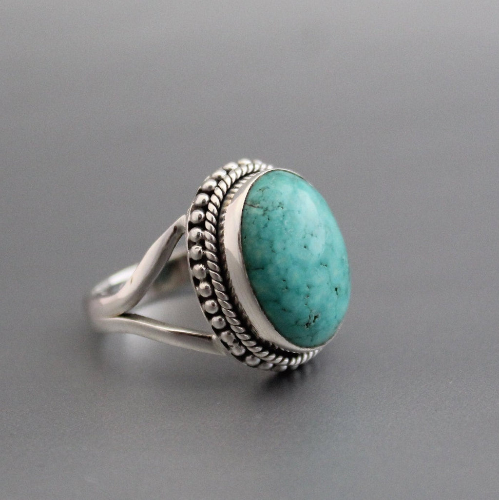 Sterling Silver Oval Turquoise Gemstone Ring, December Birthstone, Turquoise Statement Ring, gift for mom