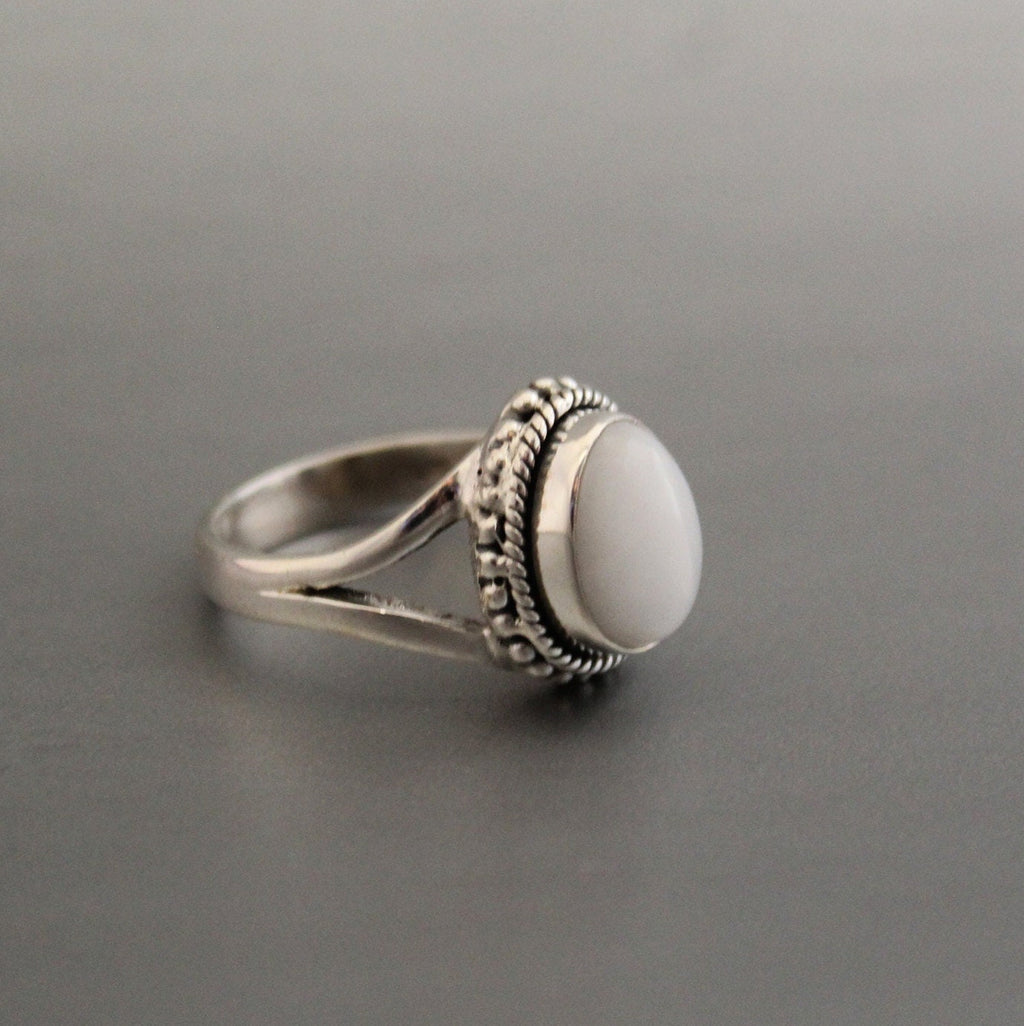 Handmade White Agate Ring, Sterling Silver Boho Statement Ring, gemstone ring, birthstone ring jewelry