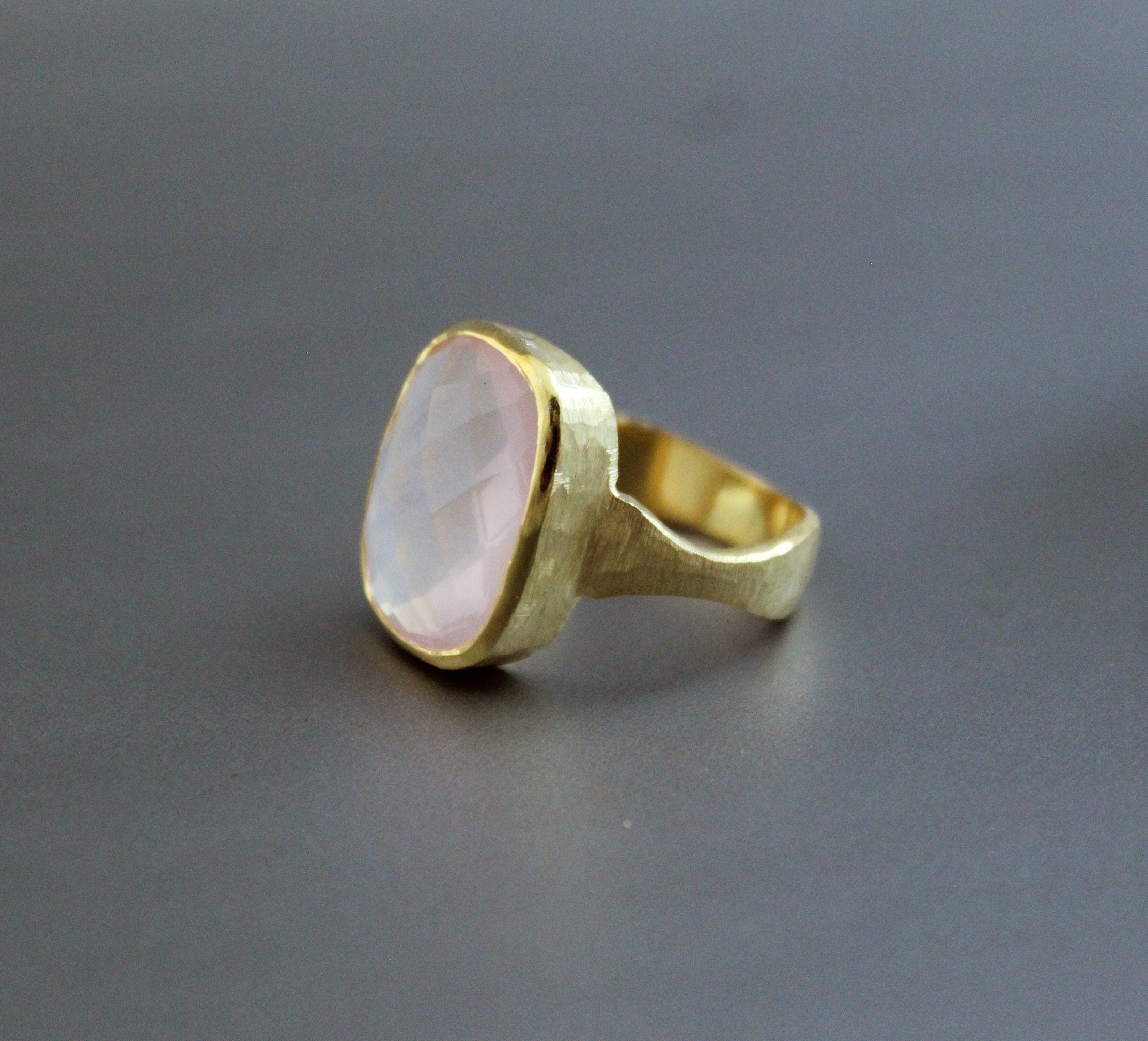 Rose Quartz Ring Gold, pink quartz ring, January Birthstone, unique ring Gift, Quartz Gemstone Ring