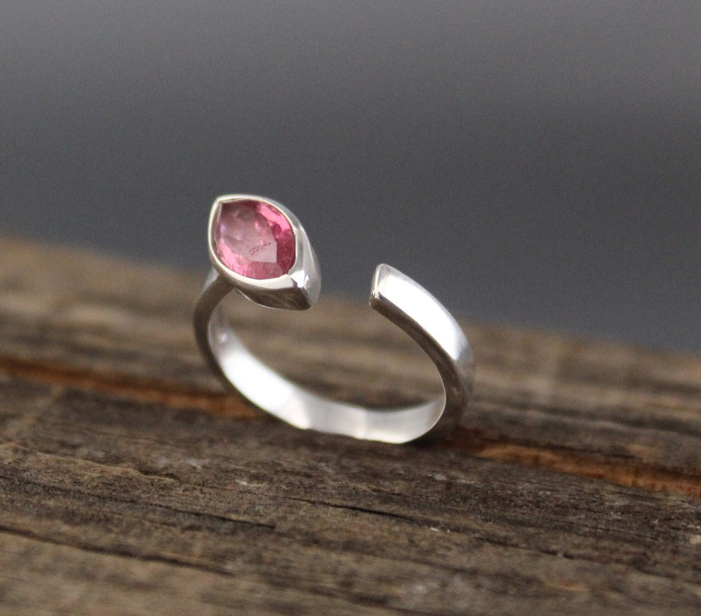 Pink Tourmaline 925 Sterling Silver Ring, October Birthstone, Boho Handmade Ring, pink gemstone, wedding ring, Gift for Mom, Bridesmaid gift