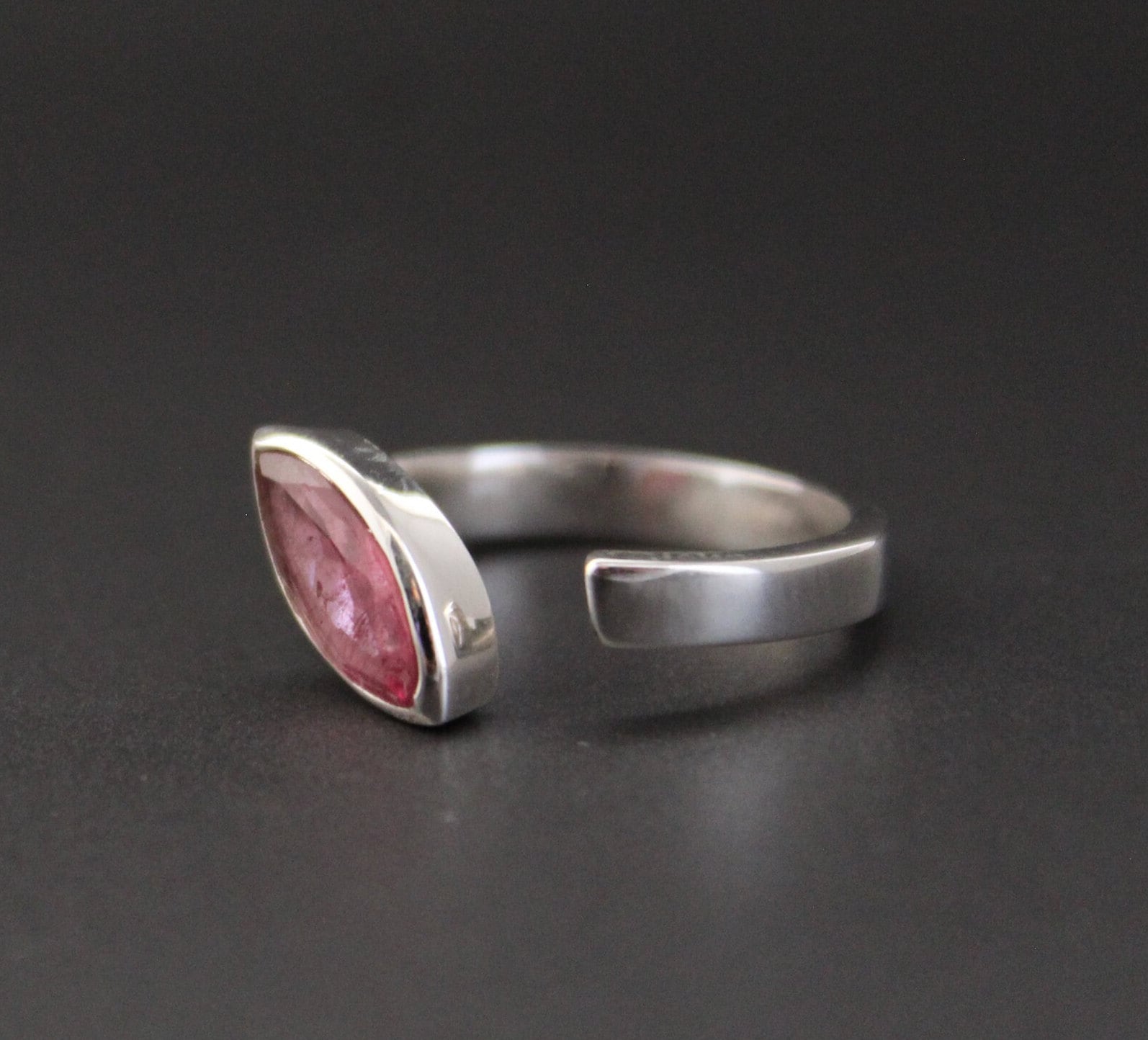 Pink Tourmaline 925 Sterling Silver Ring, October Birthstone, Boho Handmade Ring, pink gemstone, wedding ring, Gift for Mom, Bridesmaid gift
