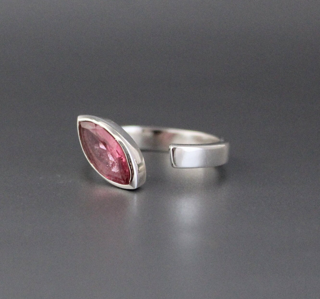 Pink Tourmaline 925 Sterling Silver Ring, October Birthstone, Boho Handmade Ring, pink gemstone, wedding ring, Gift for Mom, Bridesmaid gift