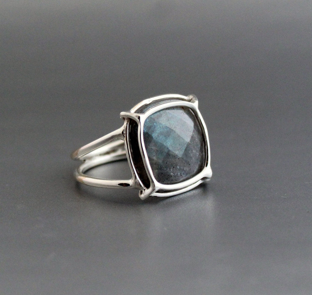 Natural Labradorite Ring, Gold Wired ring, Cushion 925 Sterling Silver Ring, Handmade Gemstone Jewelry