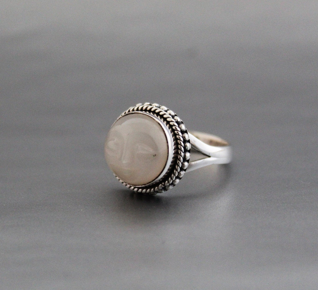 White Moonstone Carved Ring, Moon face carving, Celestial Jewelry, Sterling Silver Bohemian Jewelry, Moonstone Jewelry, Gift for Girlfriend