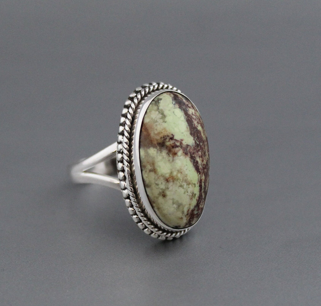 Handmade Lemon Chrysoprase Ring, Oval Sterling Silver Agate Jewelry, Birthday gifts, crystal ring, personalized Gift for friend
