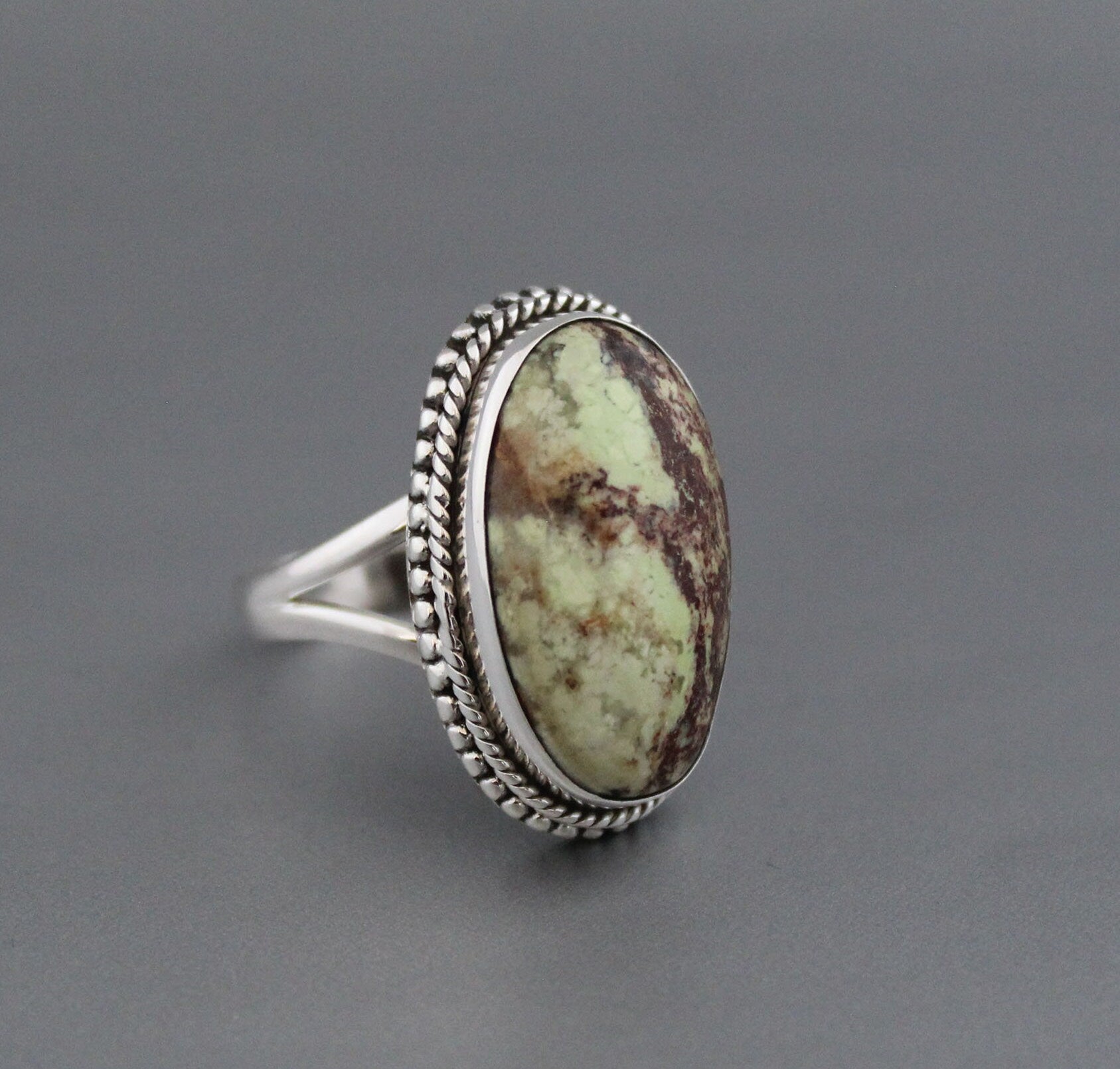 Handmade Lemon Chrysoprase Ring, Oval Sterling Silver Agate Jewelry, Birthday gifts, crystal ring, personalized Gift for friend