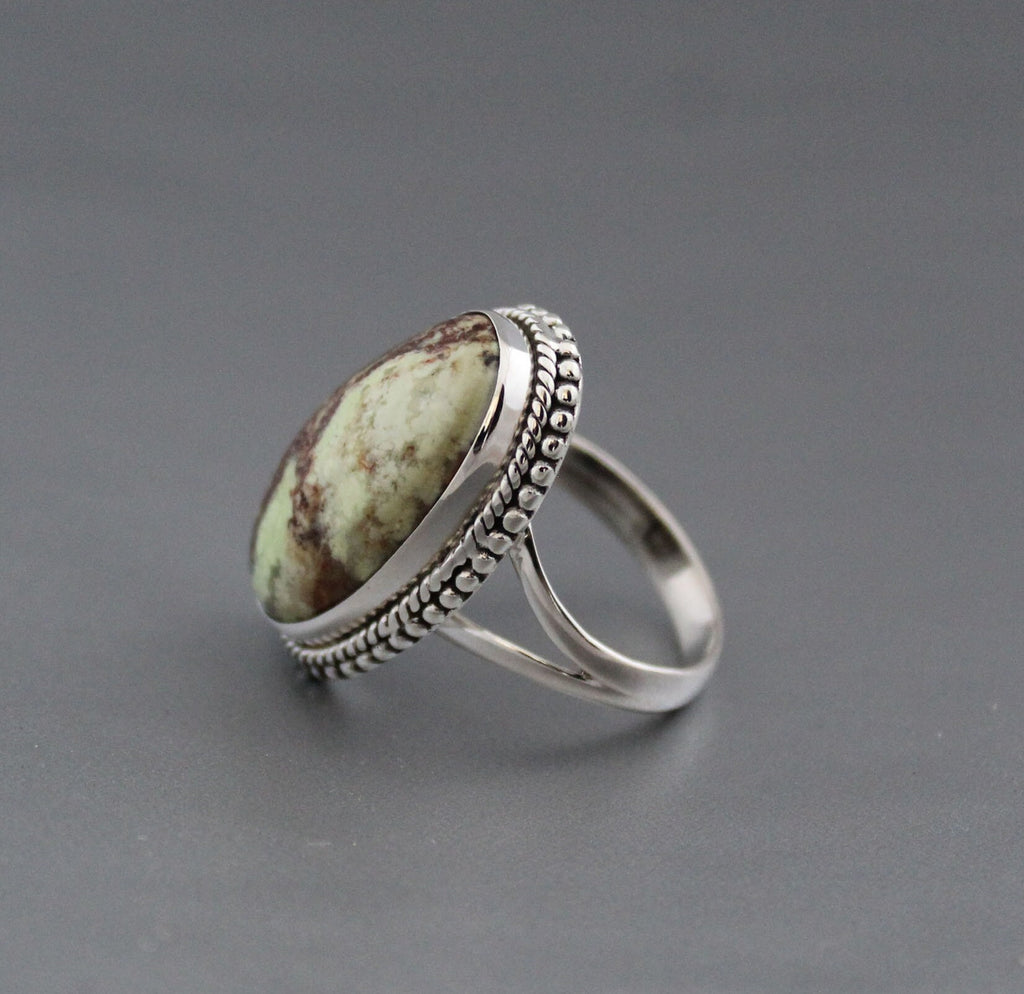 Handmade Lemon Chrysoprase Ring, Oval Sterling Silver Agate Jewelry, Birthday gifts, crystal ring, personalized Gift for friend
