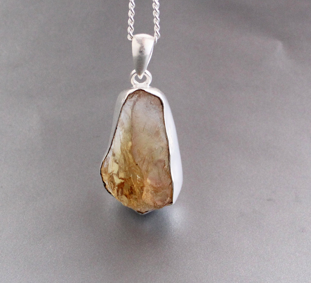 Raw citrine necklace |Healing crystal necklace|Chakra healing necklace|November birthstone necklace