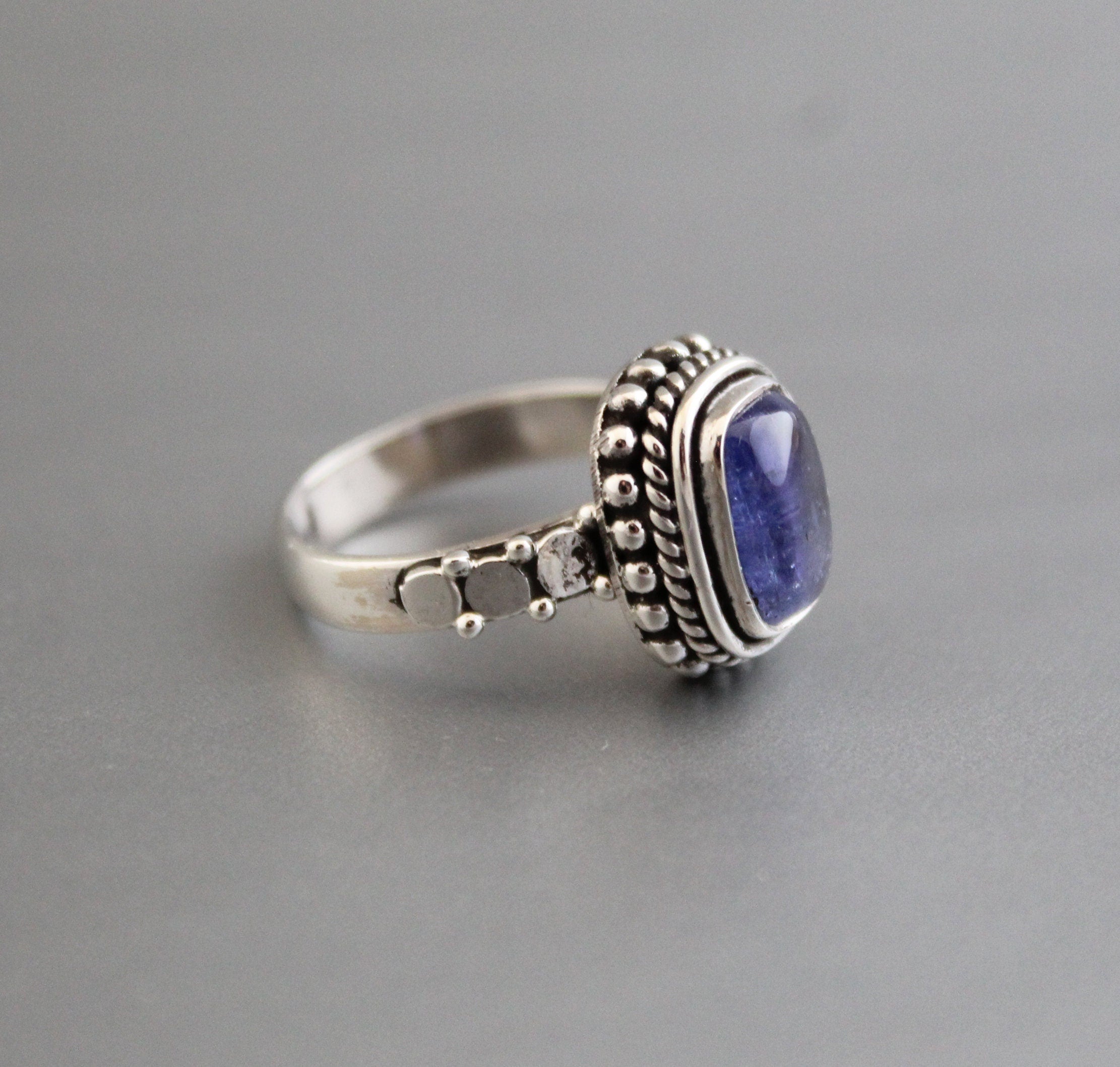 Tanzanite Ring, December Birthstone, Boho Gemstone Ring, Anniversary Gift for Her, Vintage Sterling Silver, Gift for Mom