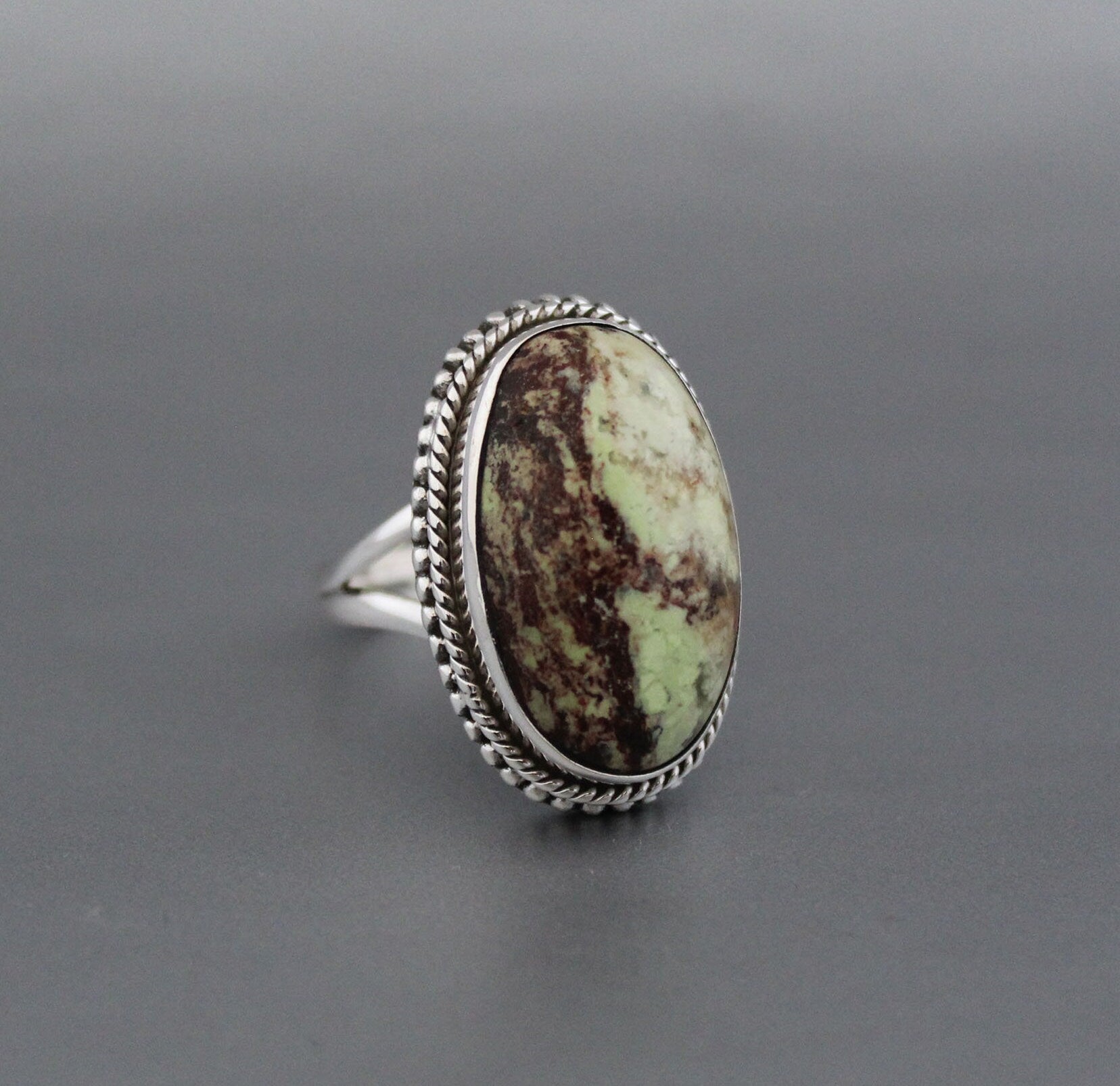 Handmade Lemon Chrysoprase Ring, Oval Sterling Silver Agate Jewelry, Birthday gifts, crystal ring, personalized Gift for friend