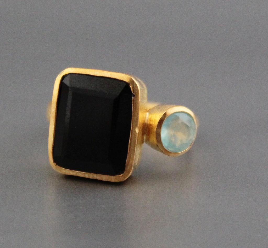 Black Onyx Ring, Multi Stone Ring, Best Friends Gift, Dainty Gold Birthstone Jewelry, Mother's Day Ring, 18K Gold Ring