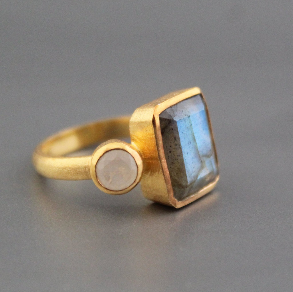Handmade Blue Fire Labradorite Ring, Silver Jewelry, 14K Gold Ring, Rectangle Cut Birthstone