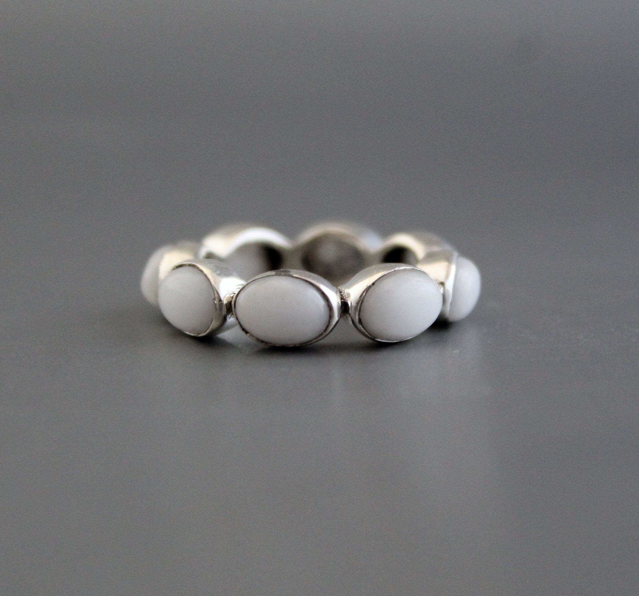 White Agate Ring, Handmade Minimalist Gemstone Ring, 925 Sterling Silver Designer Band, Unique Jewelry, Gemstone Jewelry