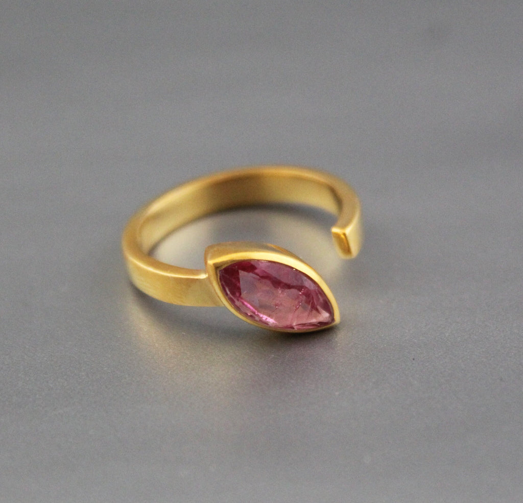 Pink Tourmaline Ring, Dainty Gold Ring, Adjustable Band, Pink Gemstone Ring, 925 Sterling Silver Jewelry, Birthday Gift, Ring For Mother