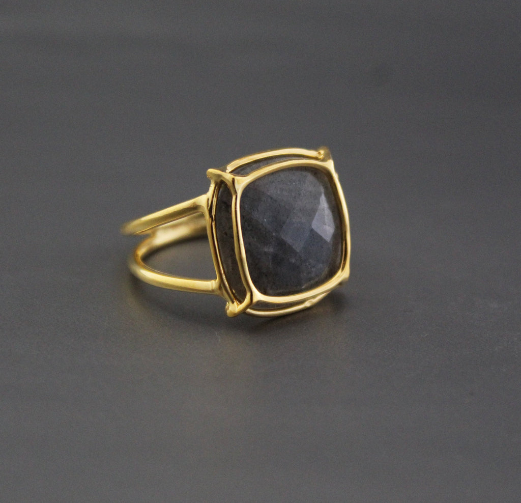 Natural Labradorite Ring, Gold Wired ring, Cushion 925 Sterling Silver Ring, Handmade Gemstone Jewelry