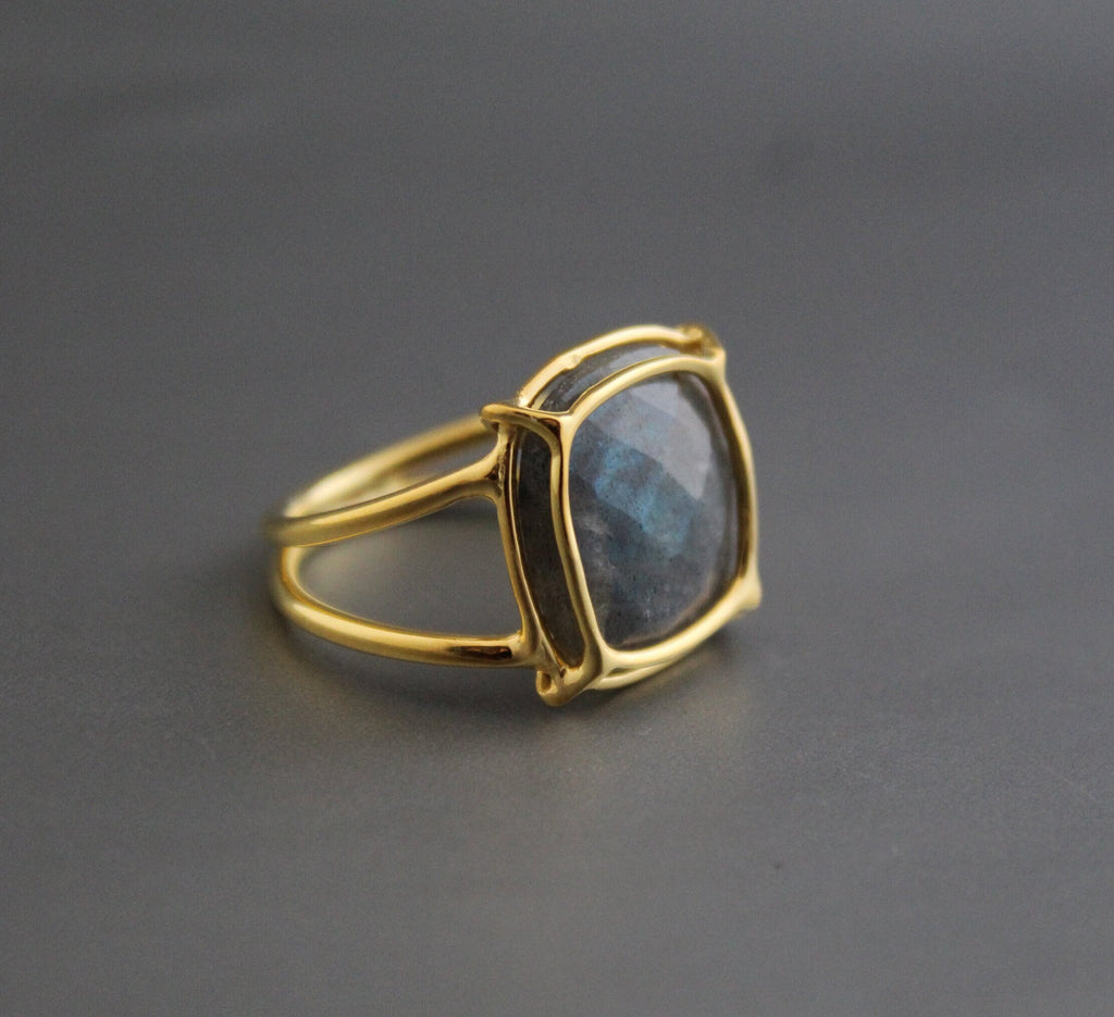 Natural Labradorite Ring, Gold Wired ring, Cushion 925 Sterling Silver Ring, Handmade Gemstone Jewelry