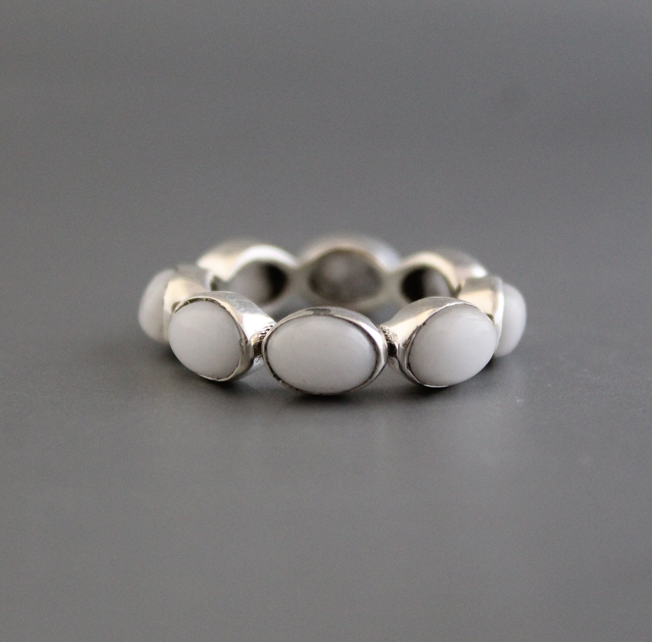 White Agate Ring, Handmade Minimalist Gemstone Ring, 925 Sterling Silver Designer Band, Unique Jewelry, Gemstone Jewelry