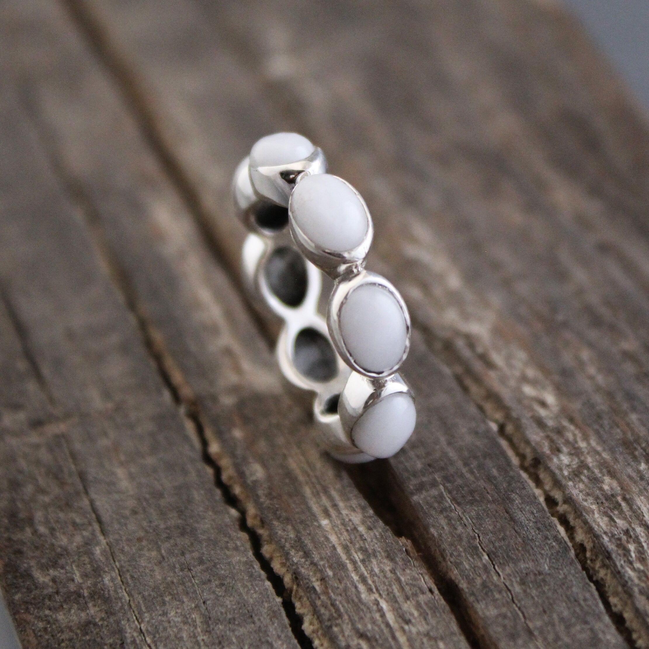 White Agate Ring, Handmade Minimalist Gemstone Ring, 925 Sterling Silver Designer Band, Unique Jewelry, Gemstone Jewelry