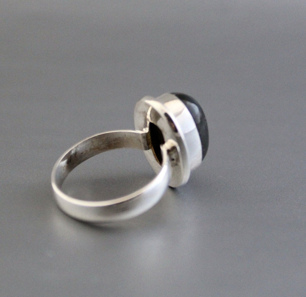 Labradorite ring, 925 Sterling Silver, Handmade Boho Statement Ring, Blue Flash Stone Ring, Gift fro Mom