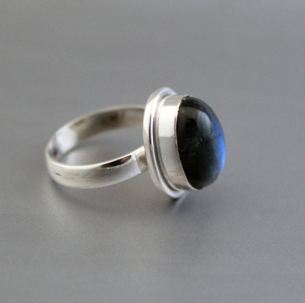Labradorite ring, 925 Sterling Silver, Handmade Boho Statement Ring, Blue Flash Stone Ring, Gift fro Mom