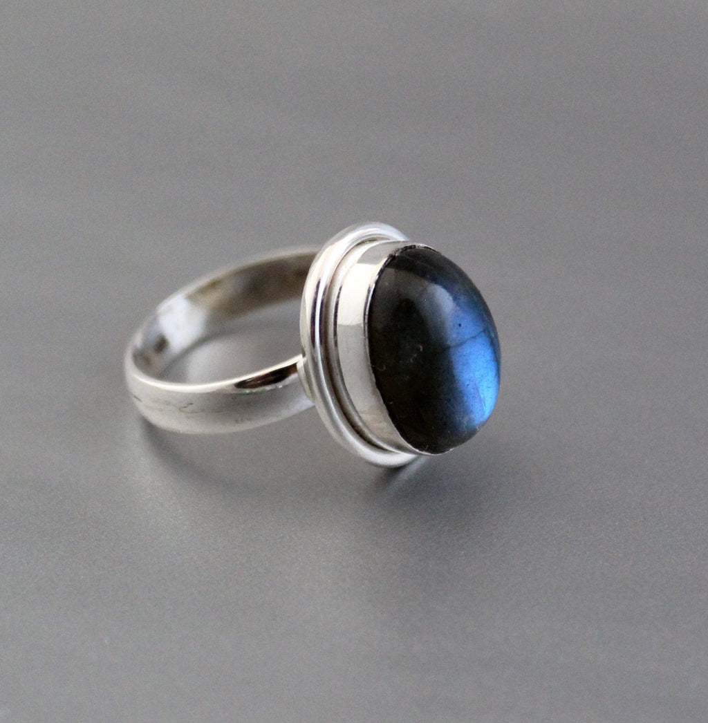 Labradorite ring, 925 Sterling Silver, Handmade Boho Statement Ring, Blue Flash Stone Ring, Gift fro Mom