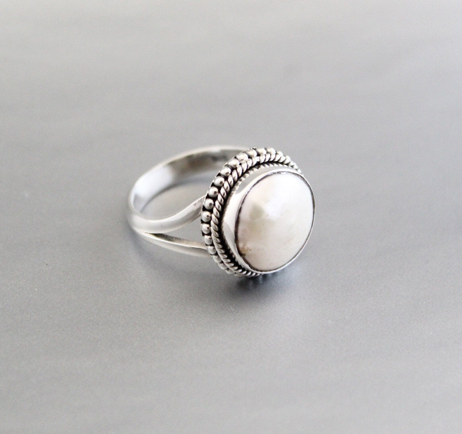 Vintage Pearl Ping, Statement Ring, Engagement Ring, Freshwater Pearl Ring, June Birthstone, Mother's Day Gift For Her, pearlrings