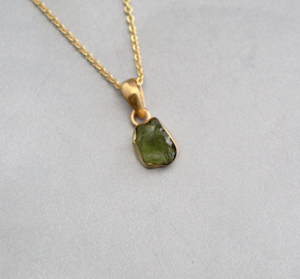 Raw Peridot Necklace, August Birthstone, Natural Green Gemstone Gift, 14K Gold Vermeil Pendant, Gold Filled Chain, gift for Mom