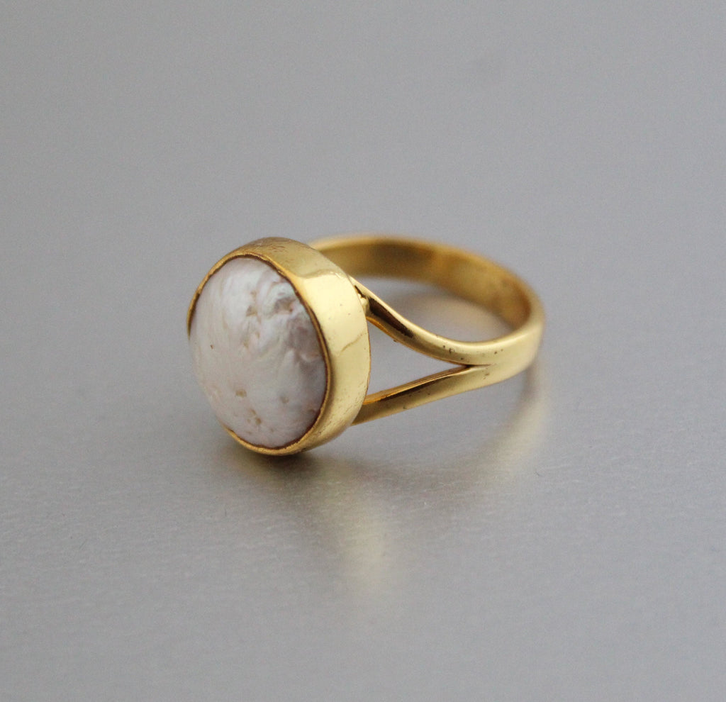 18K Gold Pearl Ring, Statement Ring, Freshwater Pearl Ring, Gift for her, Unique Birthstone Ring For Women