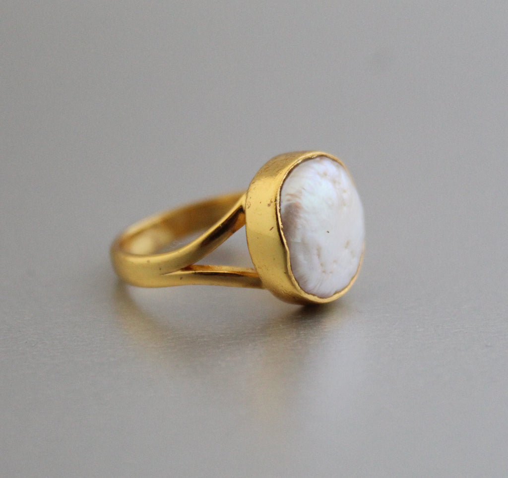 18K Gold Pearl Ring, Statement Ring, Freshwater Pearl Ring, Gift for her, Unique Birthstone Ring For Women