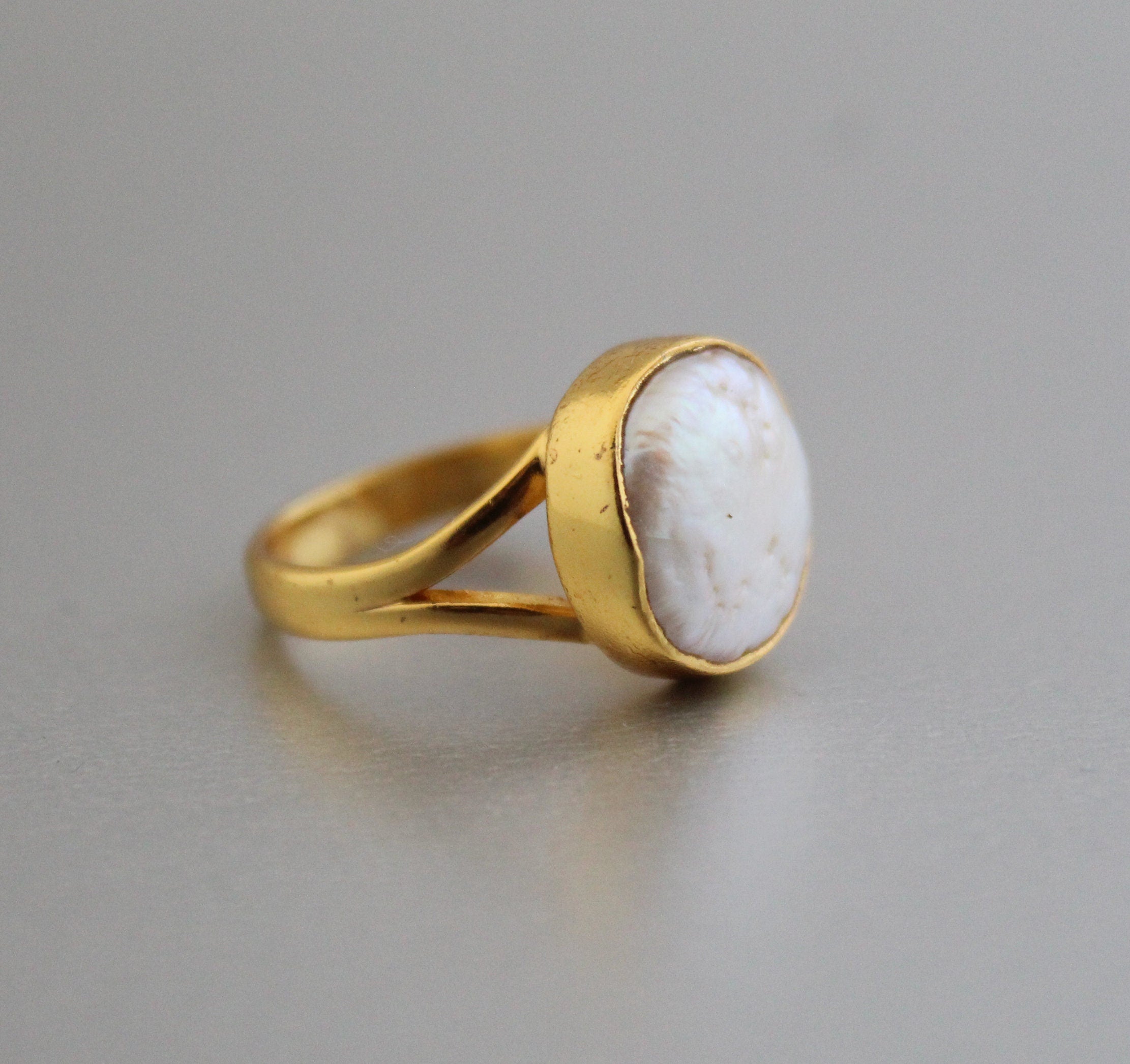 18K Gold Pearl Ring, Statement Ring, Freshwater Pearl Ring, Gift for her, Unique Birthstone Ring For Women