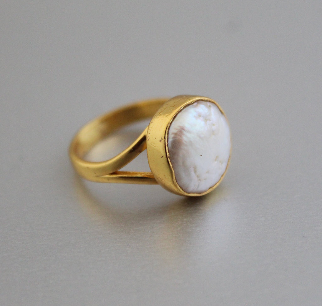 18K Gold Pearl Ring, Statement Ring, Freshwater Pearl Ring, Gift for her, Unique Birthstone Ring For Women