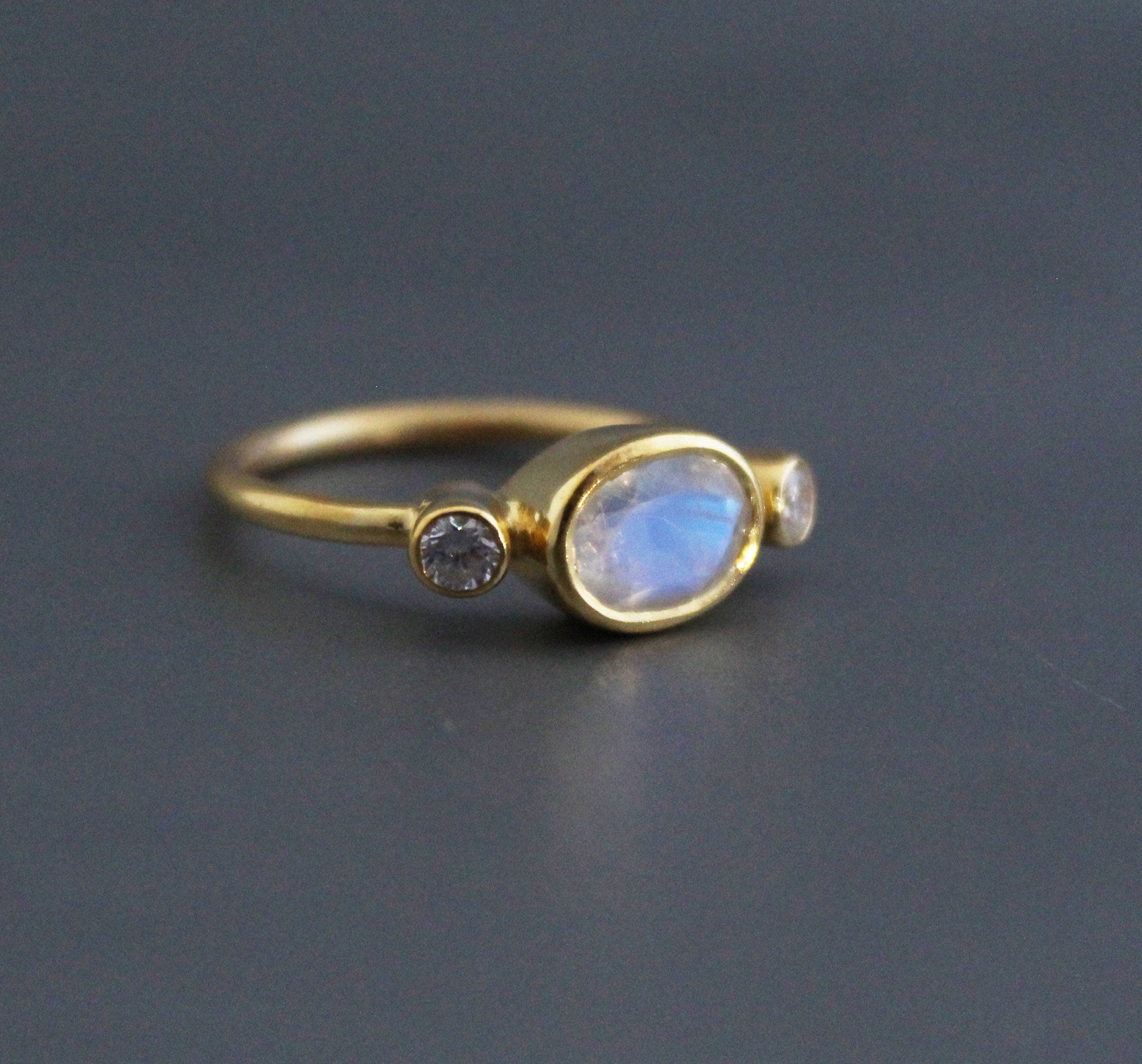 Rainbow Moonstone Ring, 18K Gold Minimalist, Sterling Silver, Statement Gemstone Ring, June Birthstone Ring, Rainbow Moonstone Jewelry