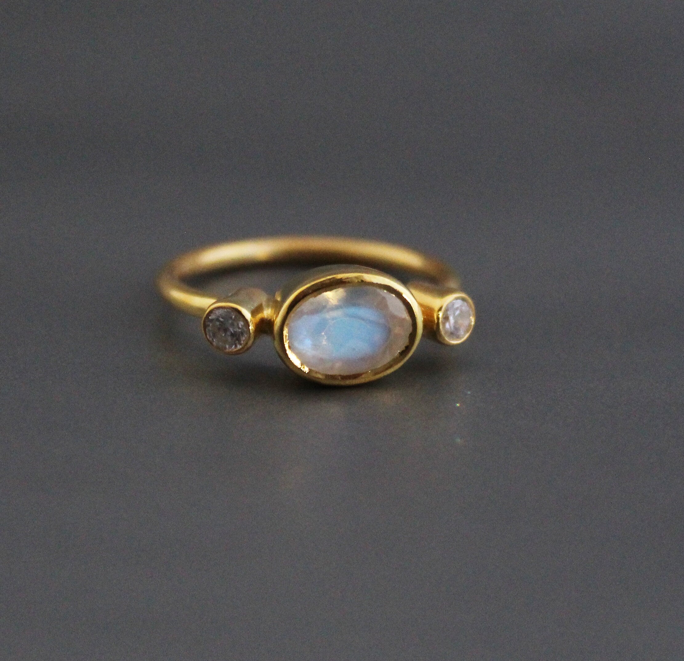 Rainbow Moonstone Ring, 18K Gold Minimalist, Sterling Silver, Statement Gemstone Ring, June Birthstone Ring, Rainbow Moonstone Jewelry