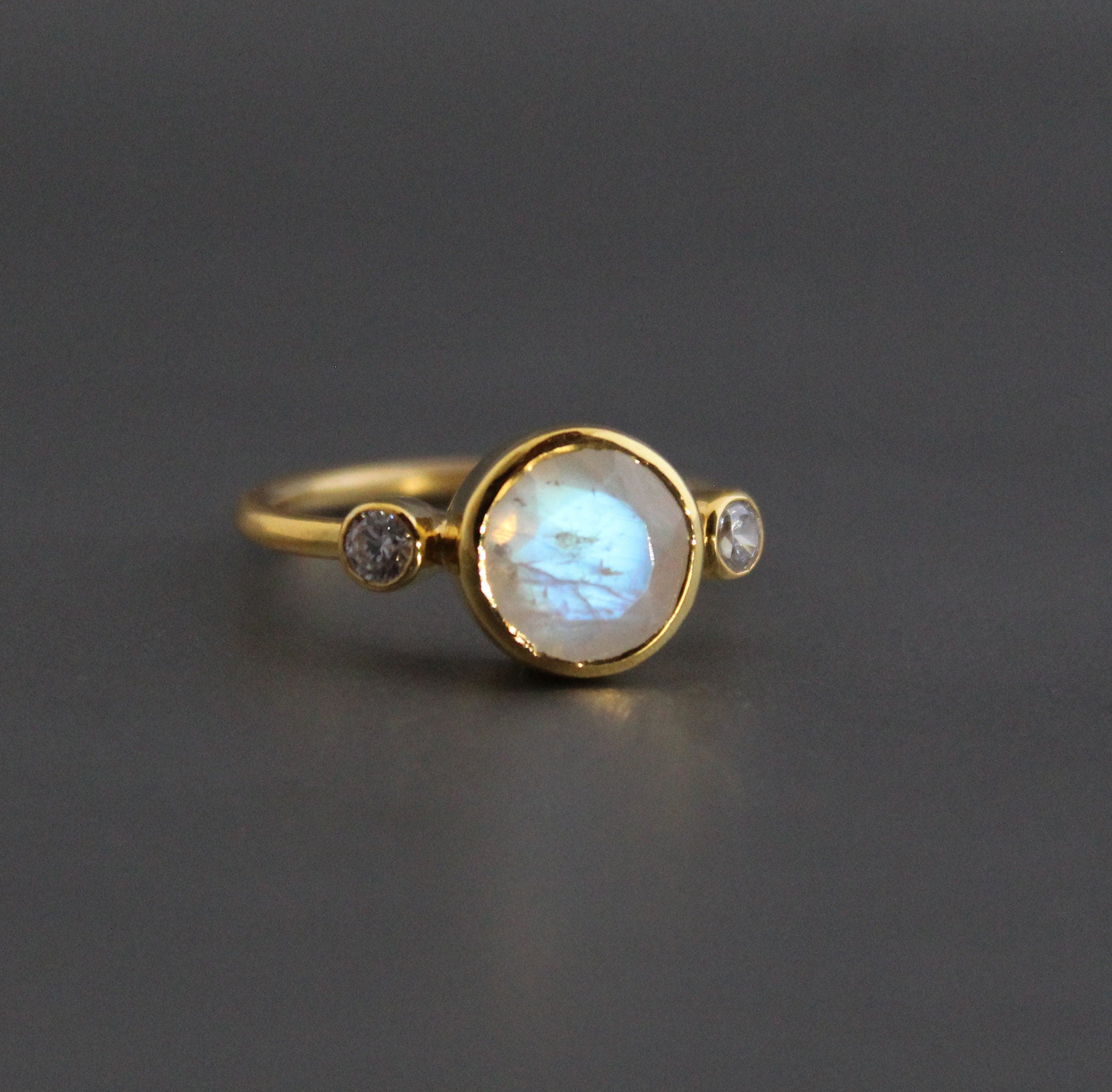 Rainbow Moonstone Ring, moonstonering, Cut Moonstone Ring, Handmade Gemstone Ring, June Birthstone