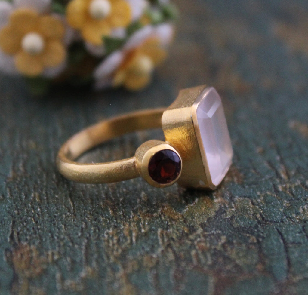 Rose Quartz Ring, Gift for Mom, Personalized Gifts, 14K Gold Boho Jewelry, Statement Vintage Style Ring, Unique Bridal or Engagement Rings